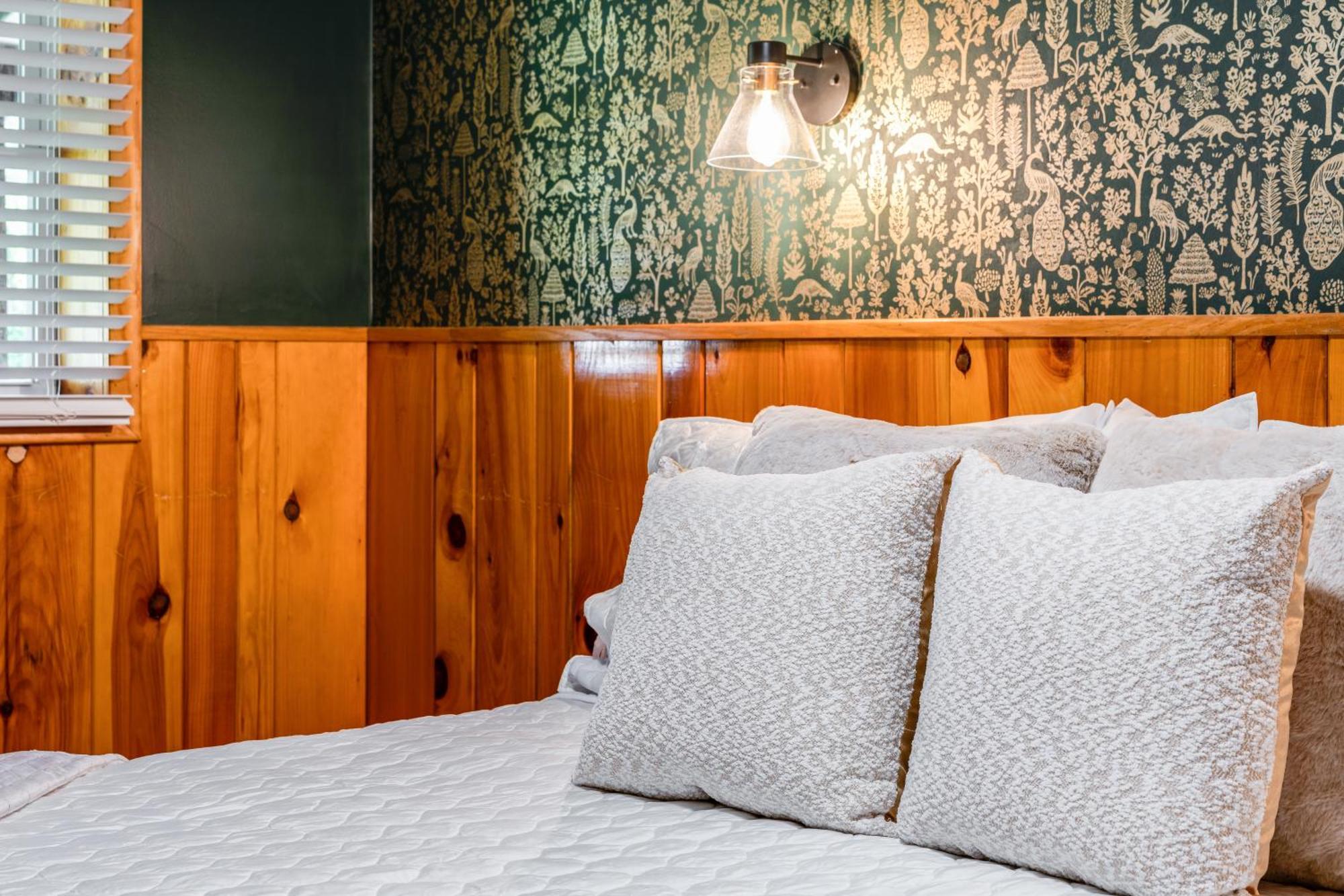 Seneca Pines Lodge Seneca Rocks Экстерьер фото